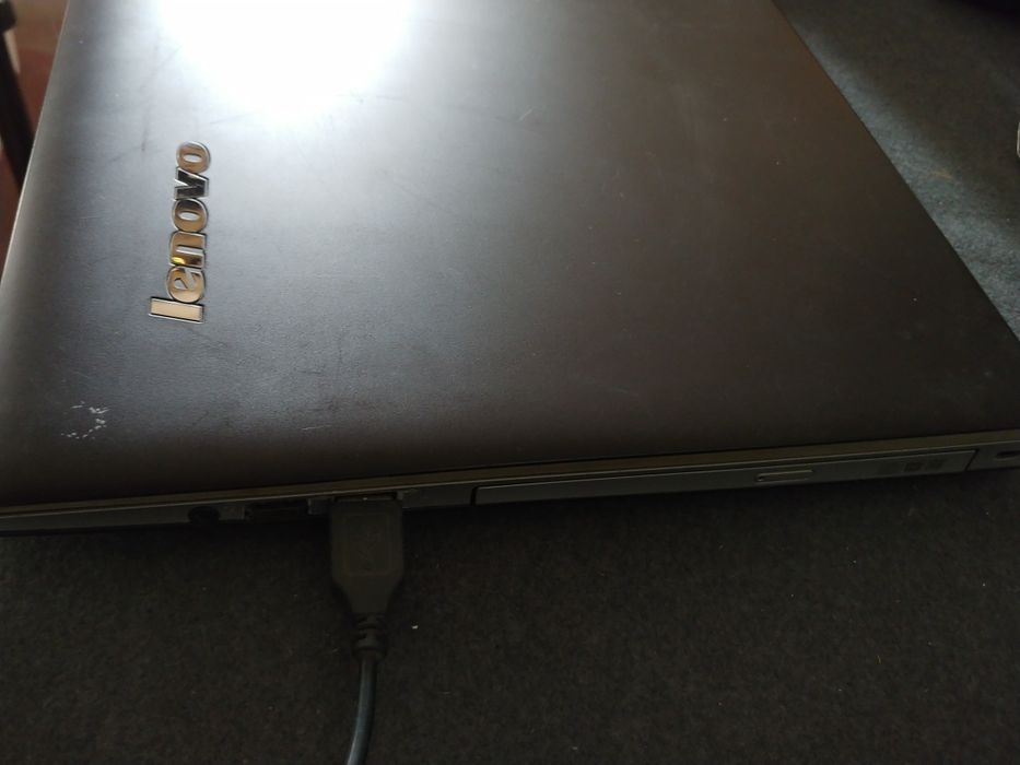 Ноутбук Lenovo z500,  i5, 8ddr, ssd, видеокарта 740 2гб