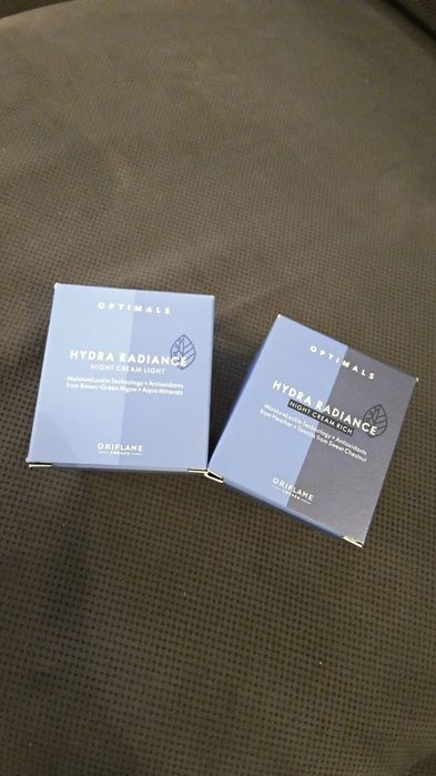 Oriflame Zestaw Krem nawilżający do twarzy Oriflame Optimals Hydra Radiance na noc
