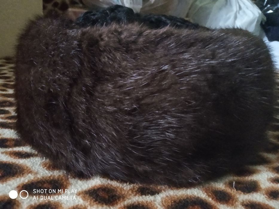 Продам норковые шапки