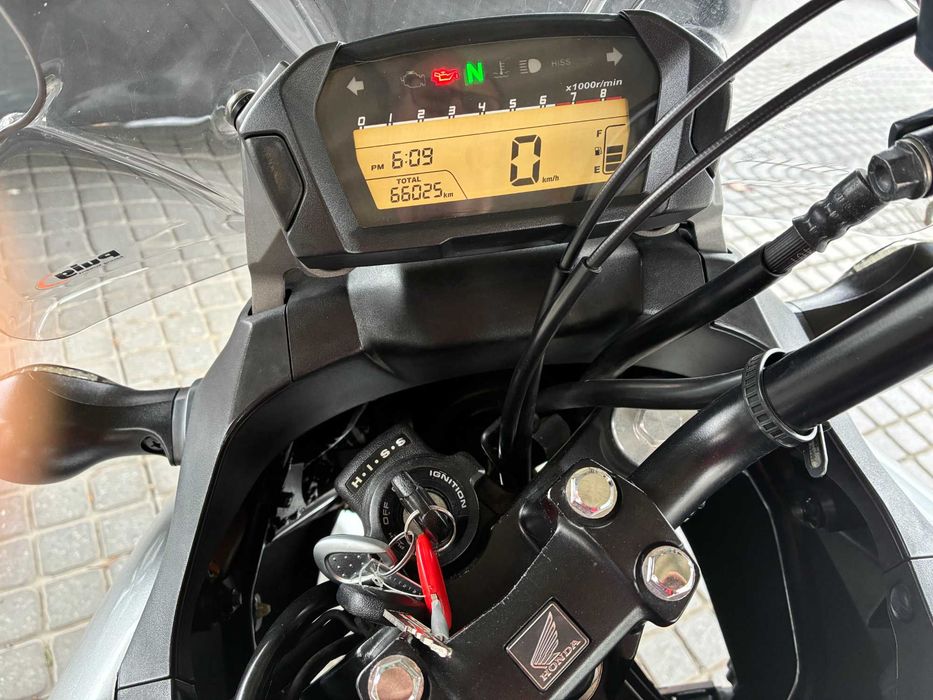 Honda NC700X 2012