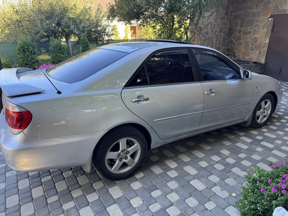 Toyota Camry 2.4 газ