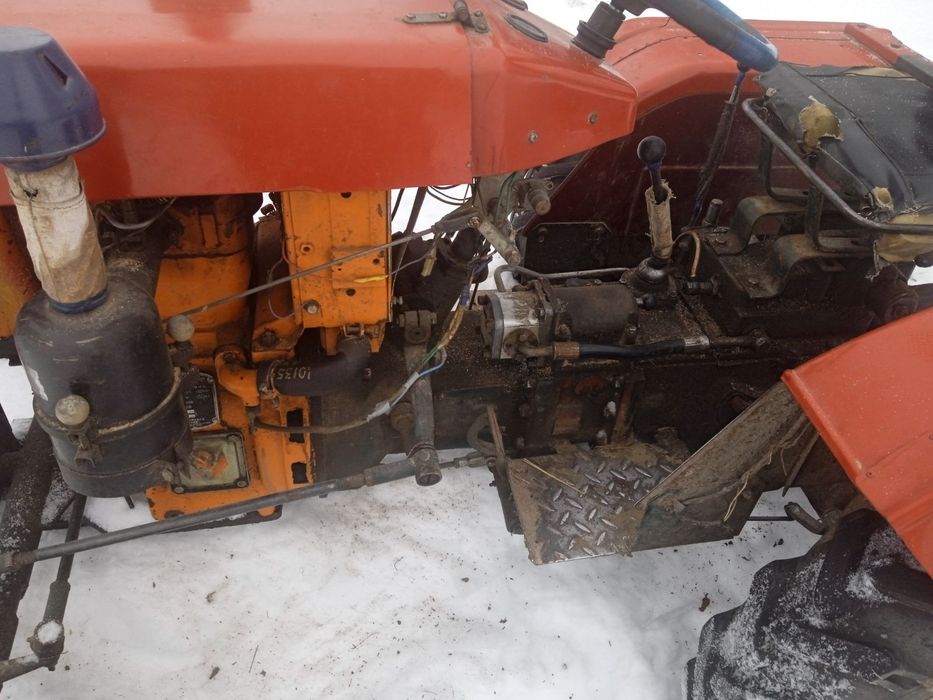 Трактор Синтай 160