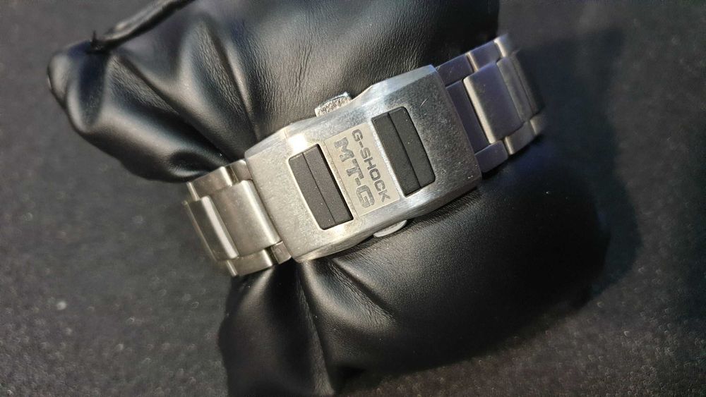 Часы CASIO MTG-1000