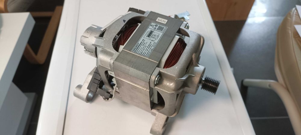 Częsci do pralki Candy Grand Vita 6 kg, silnik, pompa i drzwiczki