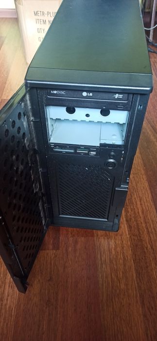 Komputer Stacjonarny + monitor