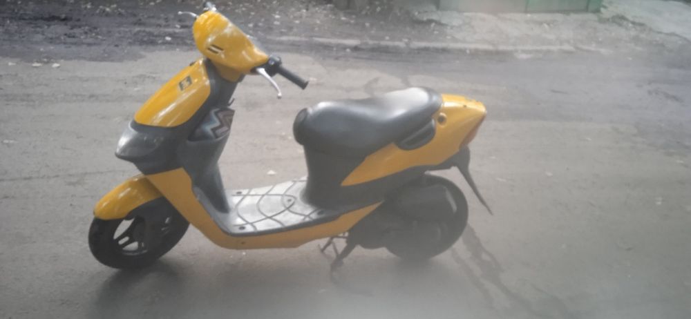 Хороший мопед Suzuki