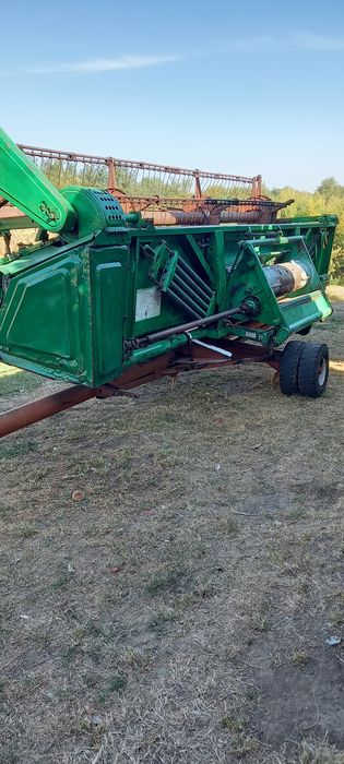 Комбайн Дон 1500