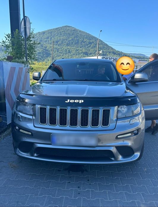 Продам jeep grand cherokee wk2