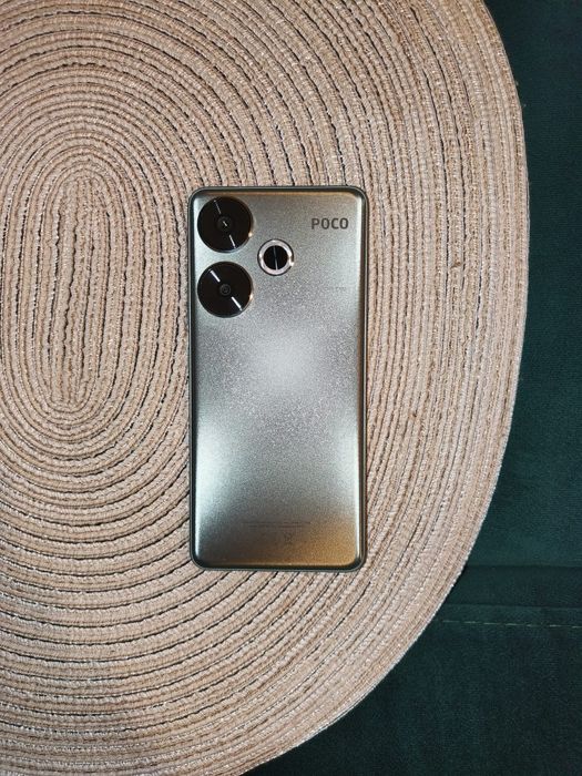 Telefon Poco f6 8/256