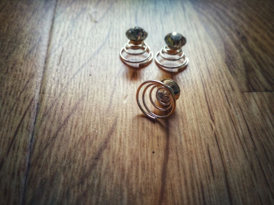 ozdoby ślubne do włosów spiralki