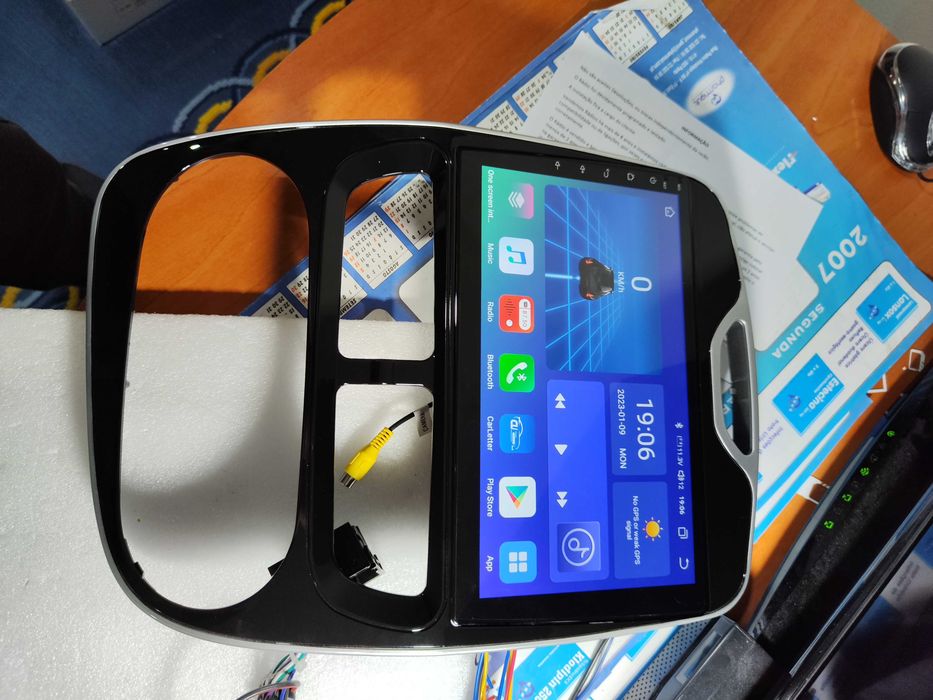 Auto-rádio android 14 10.1" Renault Clio 4 Zoe 2012 a 2018