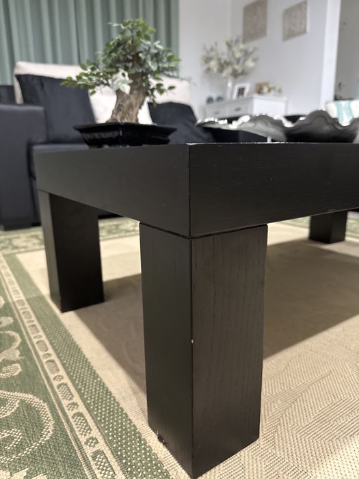 Mesa preta para venda