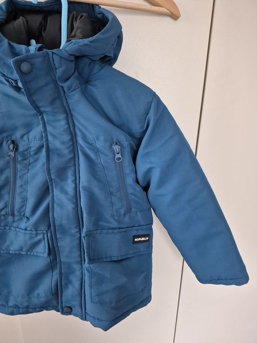 Ocieplana kurtka dla chłopca na cieplejsze zimowe dni lub przejściówka