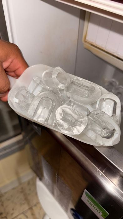 Máquina de gelo Comercial Simag SDE24AS