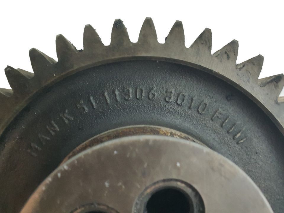 alt