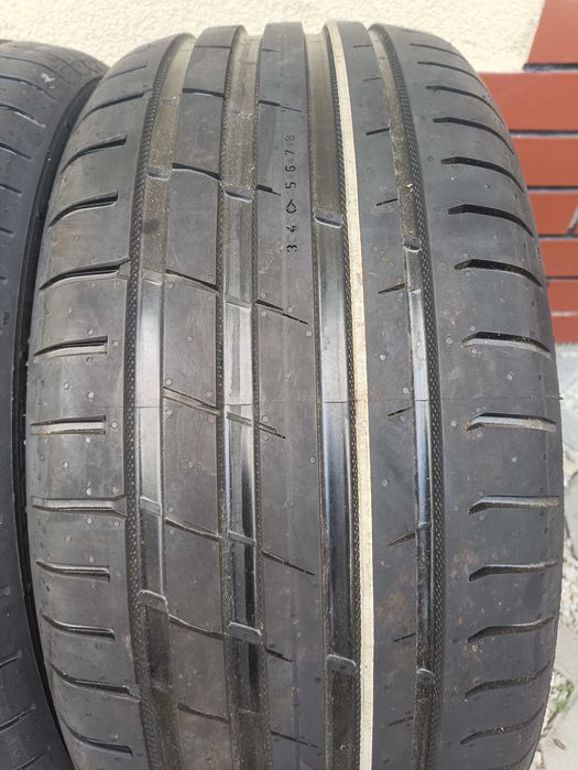 Opony letnie 225/40 R18 Nokian DEMO