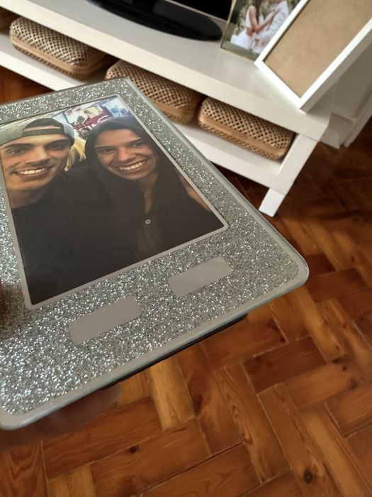 Moldura prateada com bilhantes iphone 11cmx20cm Tiger