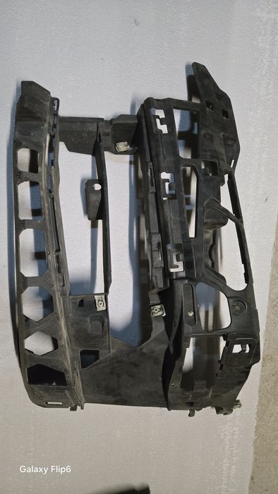 Посилювач бампера права та ліва частина БМВ Г30 BMW G30