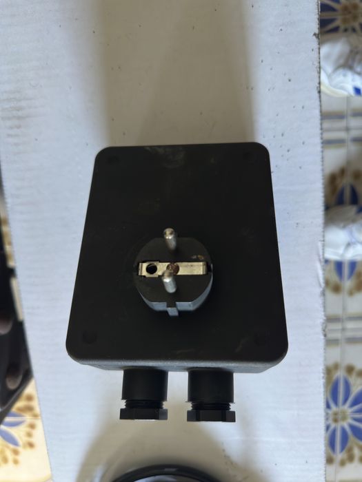 Sistema eletrónico para proteção de bombas Safematic