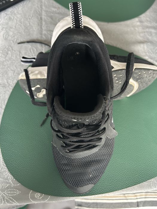 NIKE tenis treino