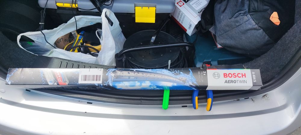 Щітки склоочисника Bosch Aerotwin A404s 700x340
