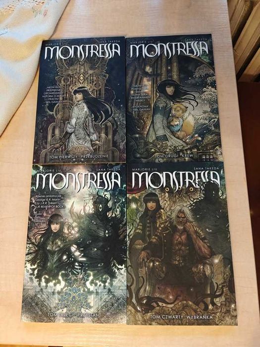 Komis Monstressa komplet od 1 do 4