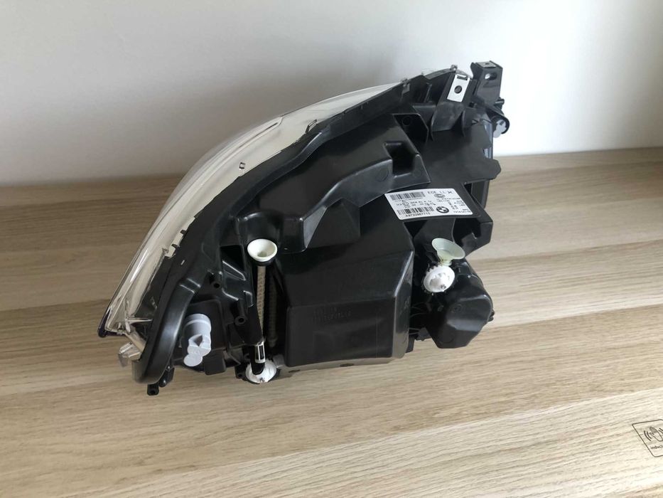 Farol  BMW Série 1 F20/F21  - Série 2 F22/F23 - 2015 - 2019