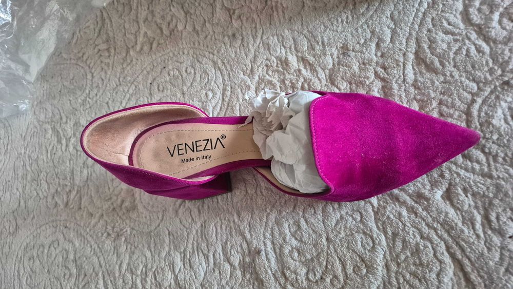 Взуття жіноче, 37р.