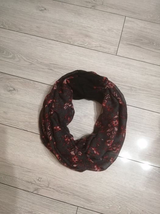 Szal szalik damski  letni  cienki  komin