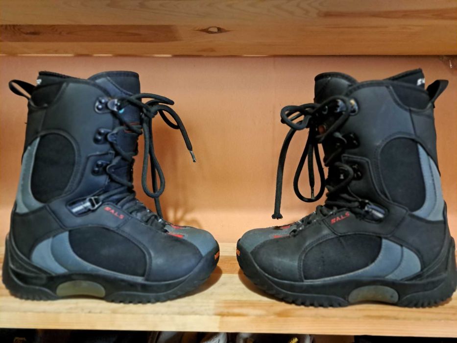 buty snowboardowe NIDECKER rozmiar 38 (24,5 cm)