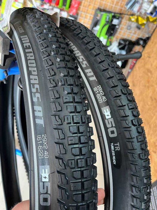 Оригінальні покришки для e-bike Schwalbe Maxxis Hutchinson 26 27.5 29