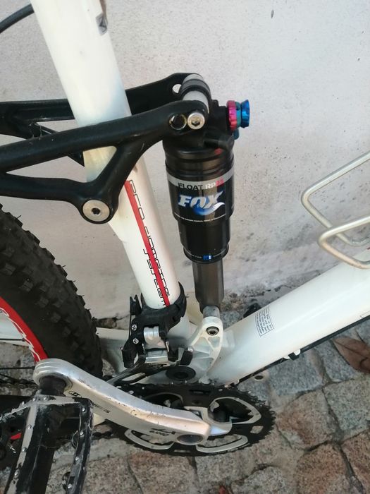 Bicicleta KTM Muitos Extras