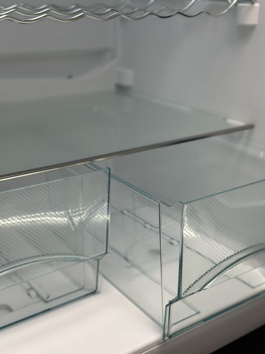 Холодильник Liebherr CNbs 3915 | графит | NoFrost | сенсор |