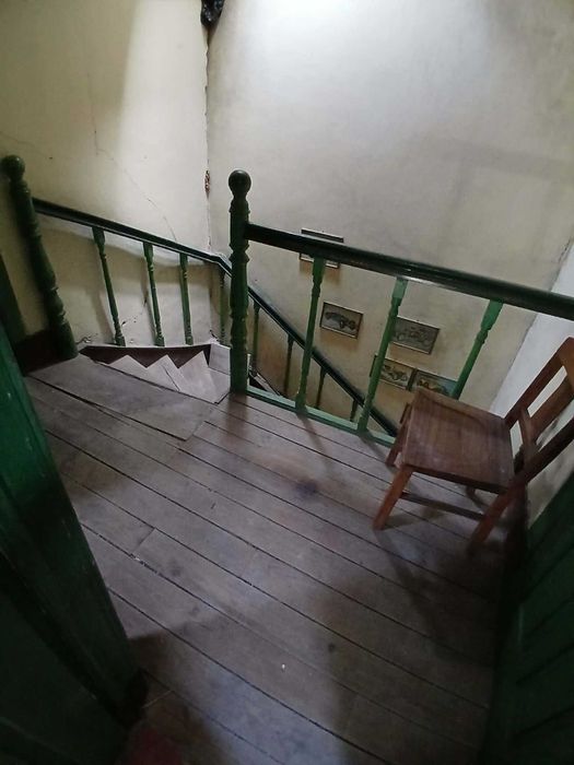 Alugo apartamento mobilado no centro da Guarda.