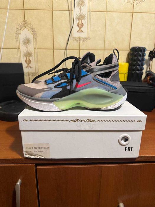 Мужские кроссовки Nike