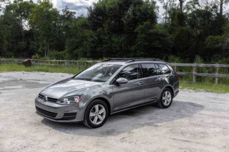 2015 Volkswagen Golf SportWagen TDI S