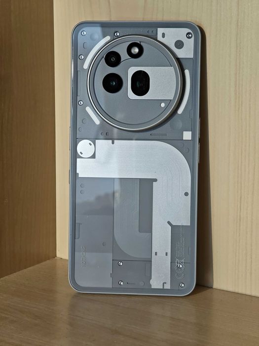 Nothing Phone 3a pro + darmowy samsung galaxy fit 3