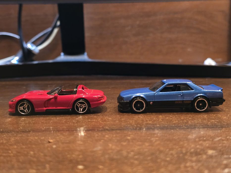 Hot Wheels Mainline ЛОТ Viper RT-10 Skyline RS31