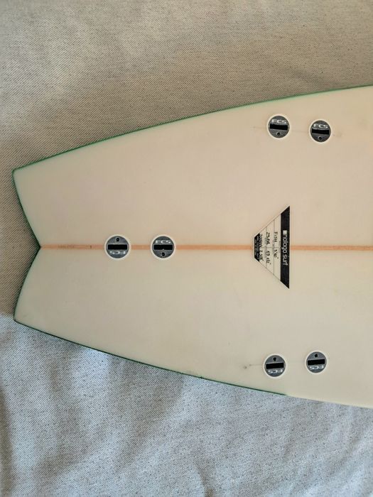 Prancha "NO LOGO" 5'10