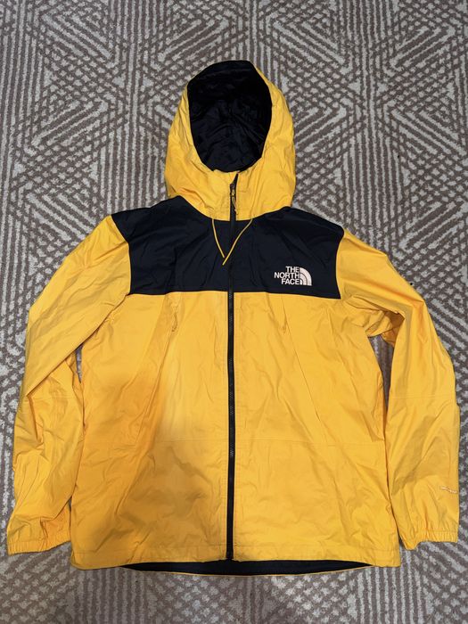 The North Face Dryvent  Mountain Jacket Summit Gold XL