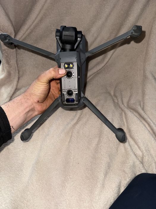 Мавік 3т без акунту на пломбах наліт 2 год