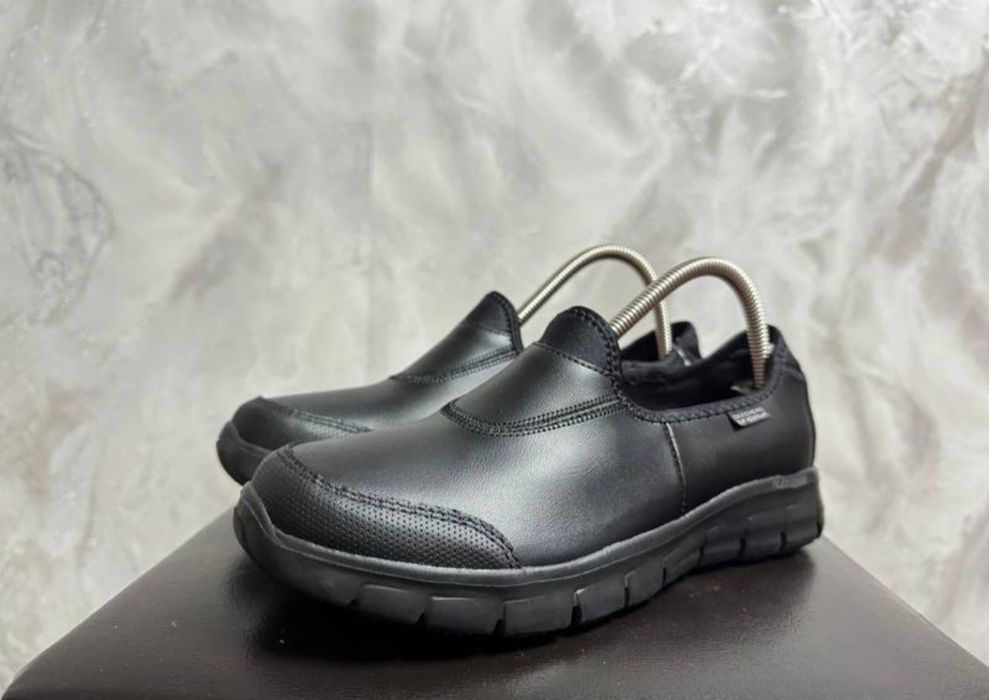 Нові Жіночі Шкіряні мокасини Skechers