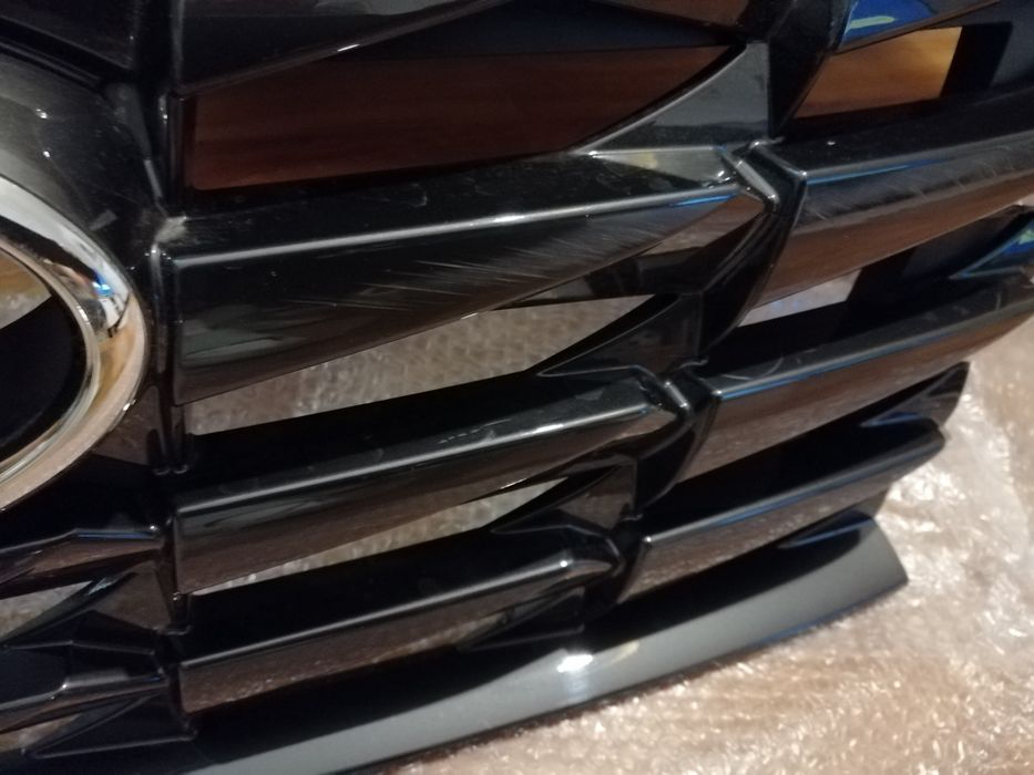 Hyundai Tucson  podłużnica  zderzak lampa gril