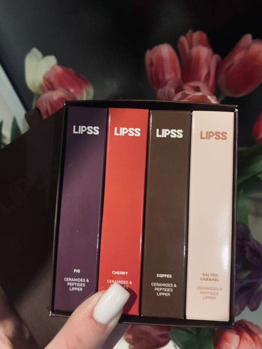 LIPSS, блиск для губ