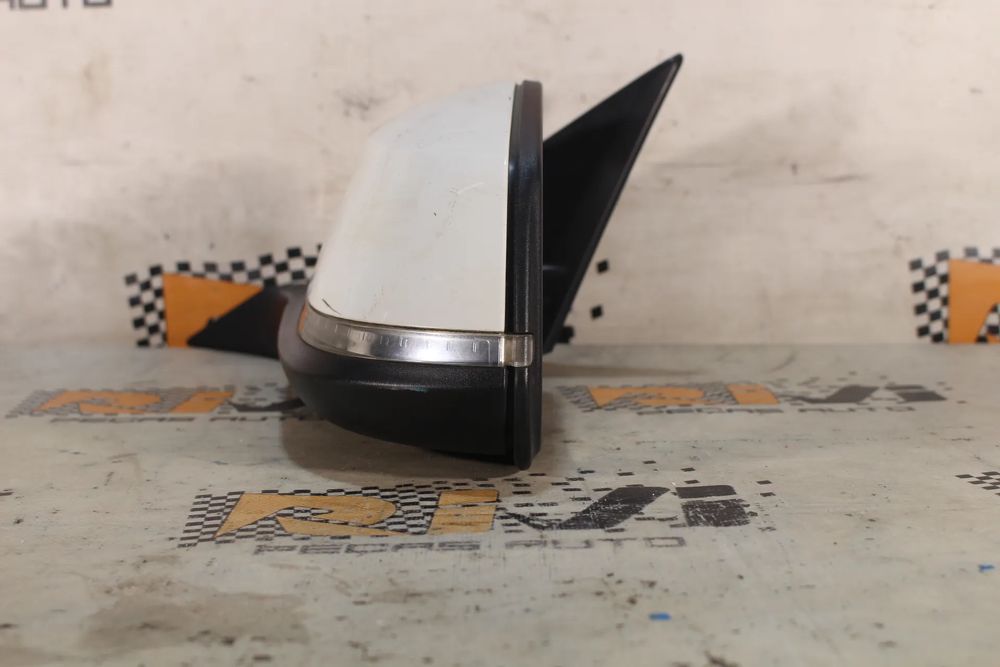 Retrovisor / espelho esquerdo BMW 1 (F21)
