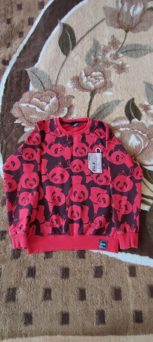 Продам світер на хлопчика