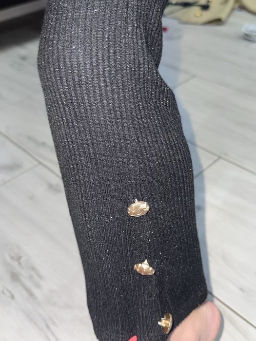 Spodnie z srebrna niktka dzwony roz 140/146