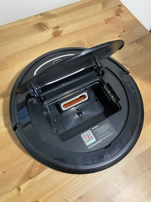 Робот-пилосос GRUNHELM GRVC-T1000