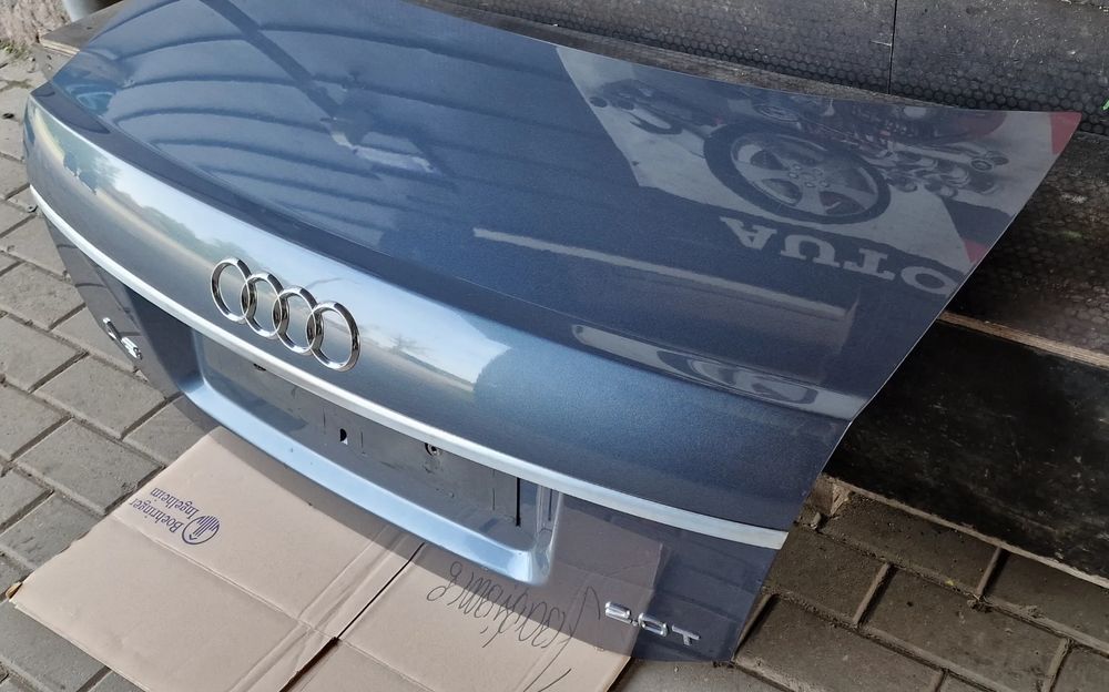 klapa bagażnika audi a6 c6 sedan  lz7r