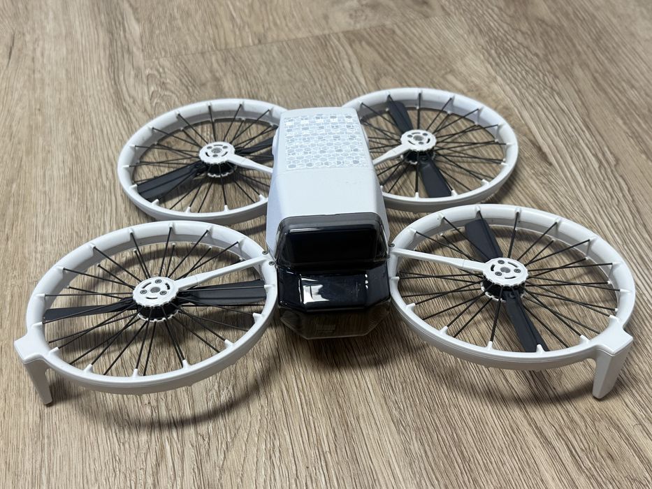Drone  DJI Flip